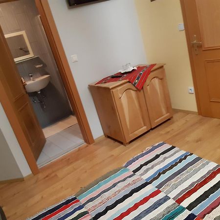 Frühstückspension Negrean Modriach Zimmer foto