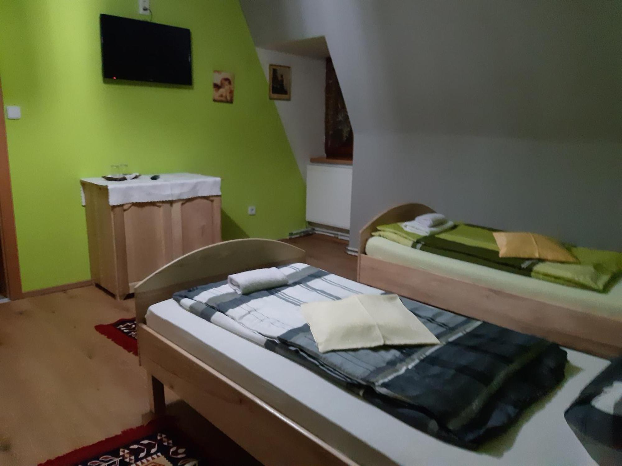 Frühstückspension Negrean Modriach Zimmer foto